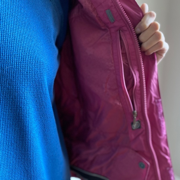 The North Face ski jacket - Picture 10 of 12